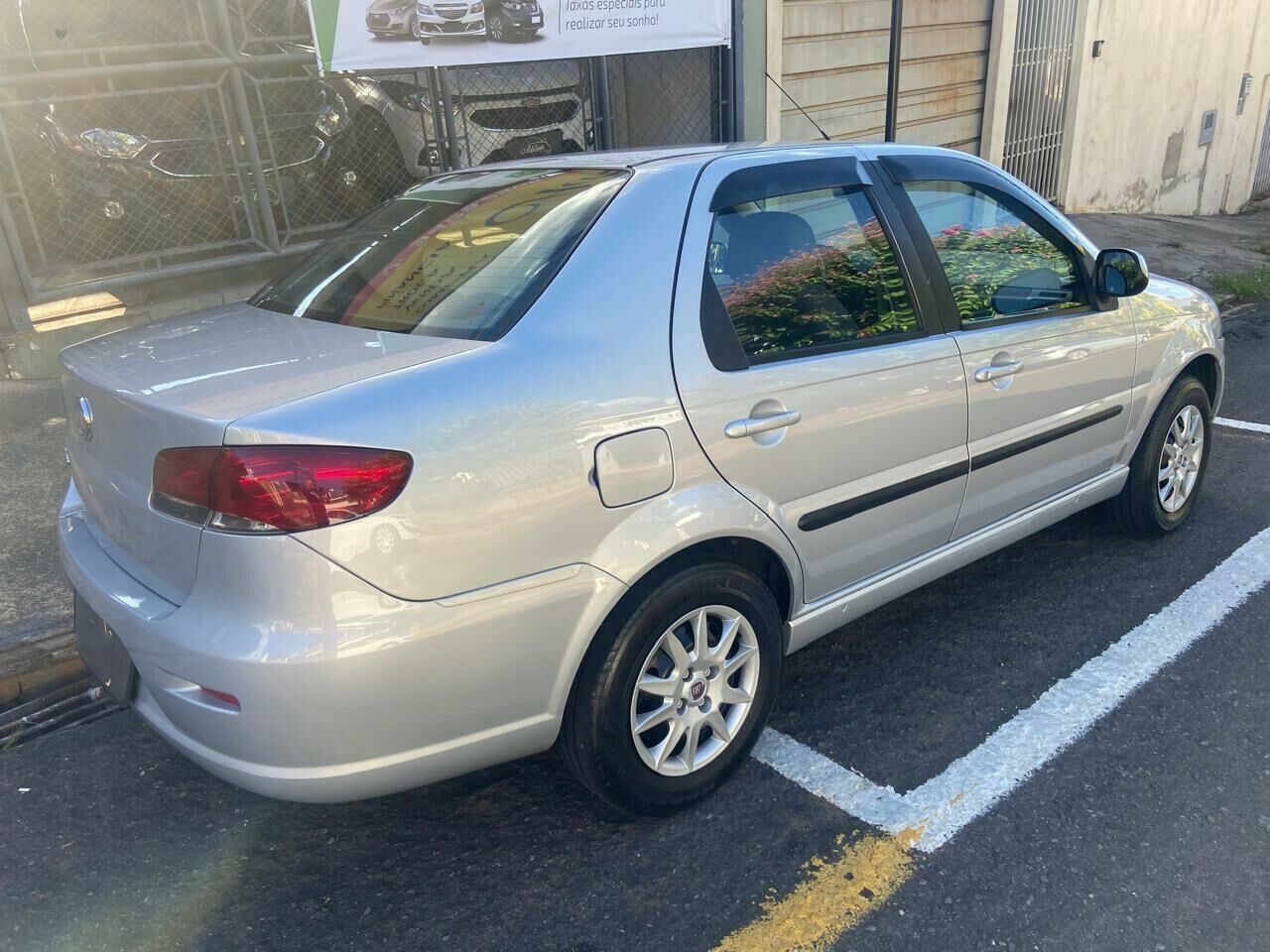 Imagem do veículo  FIAT SIENA EL 1.4